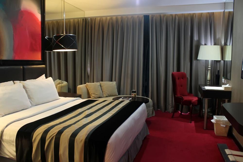 Amaroossa Cosmo Jakarta Exterior photo