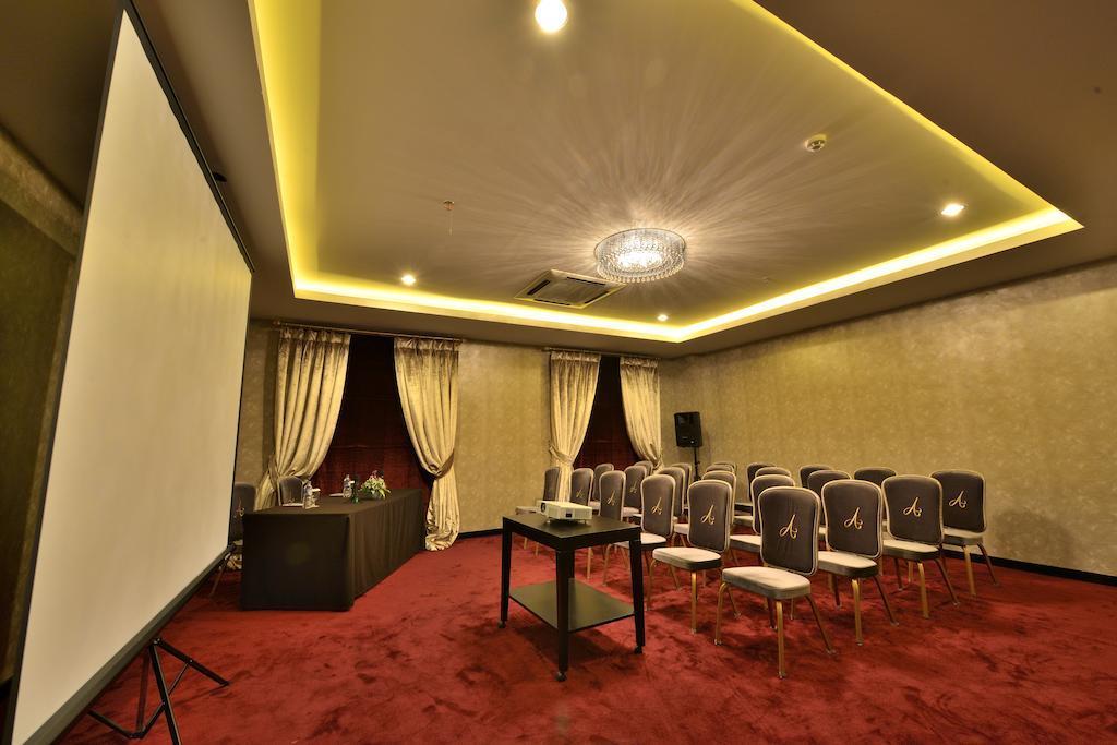 Amaroossa Cosmo Jakarta Exterior photo
