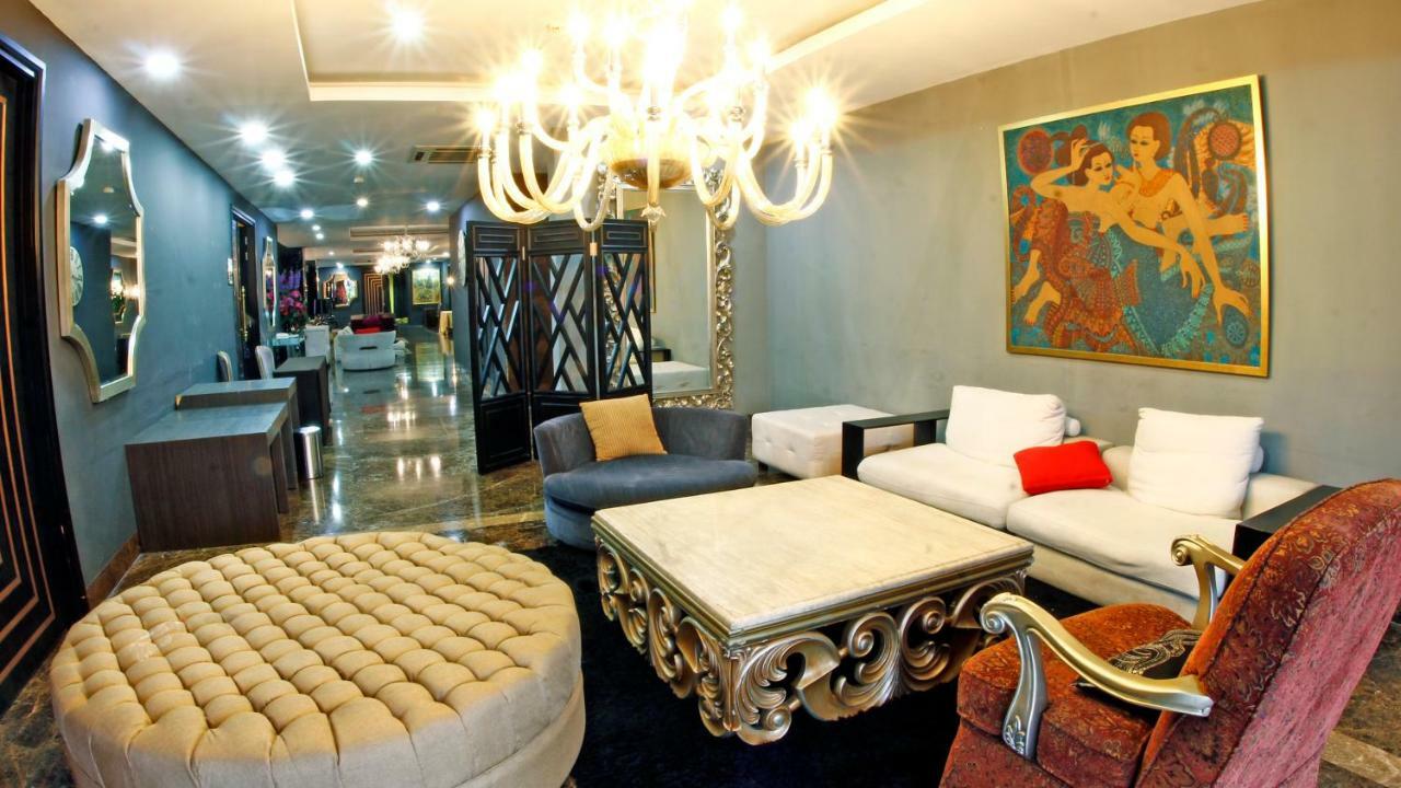 Amaroossa Cosmo Jakarta Exterior photo
